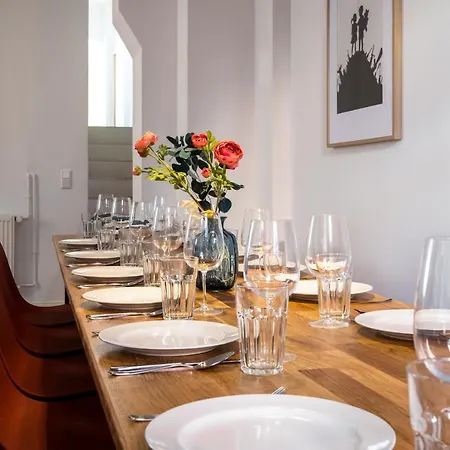 Sonnig&helle Alexanderplatz In 15min Zu Erreichen, Herthastraße Sehr Schön Und Groß Für Gruppen Geeignet *