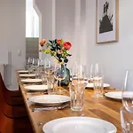 Sonnig Alexanderplatz: Spacious Group-friendly *